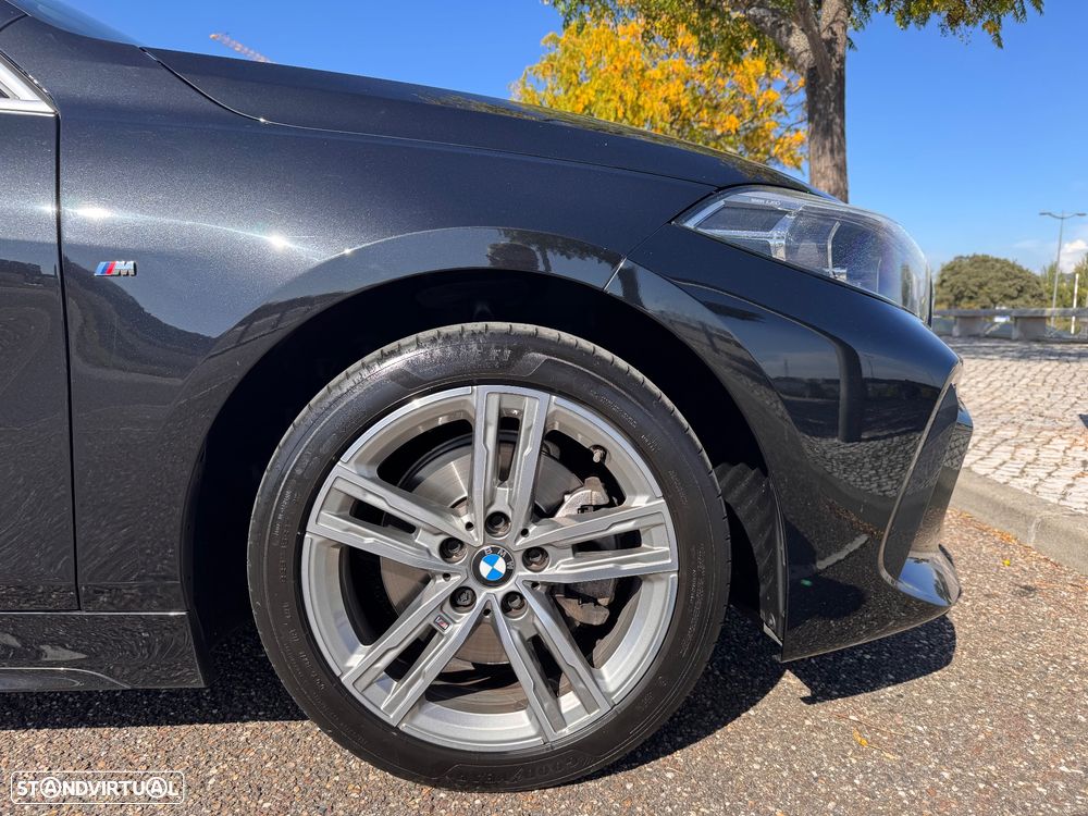 BMW 116 d Pack Desportivo M - 17
