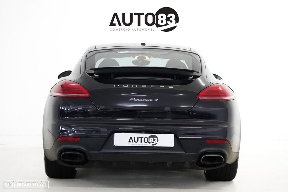 Porsche Panamera 4 PDK - 4