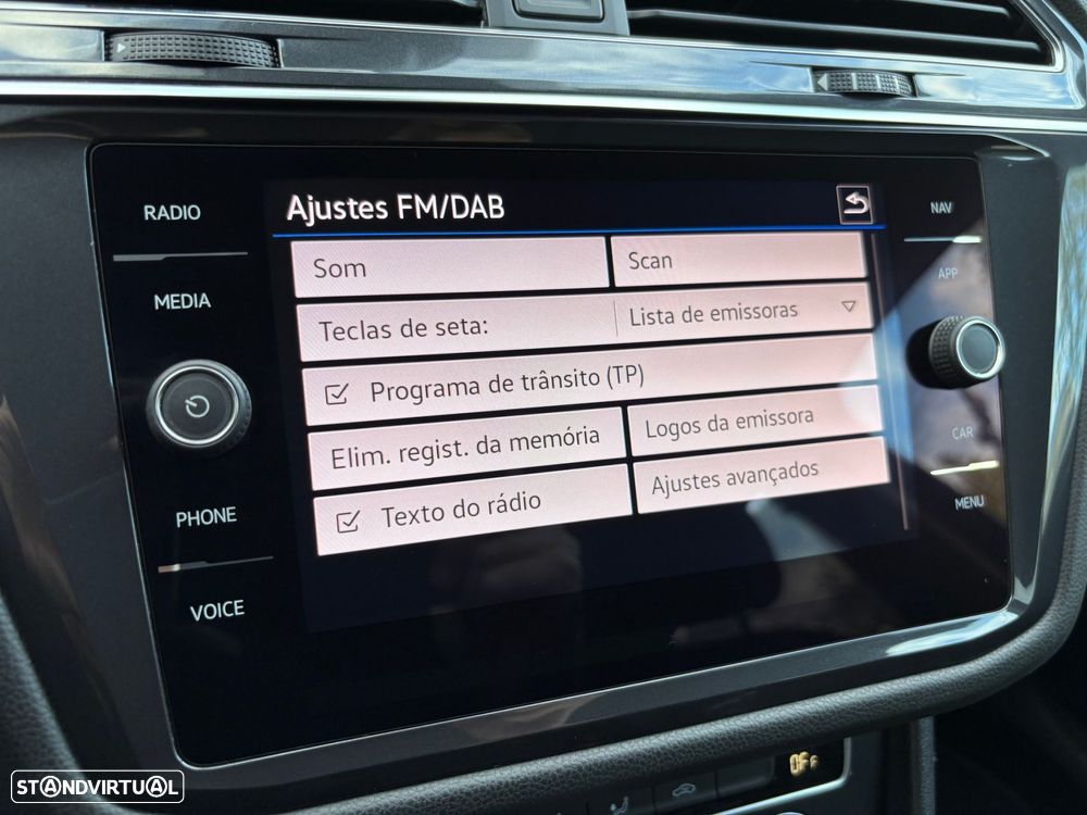 VW Tiguan Allspace 2.0 TDI Confortline DSG - 23