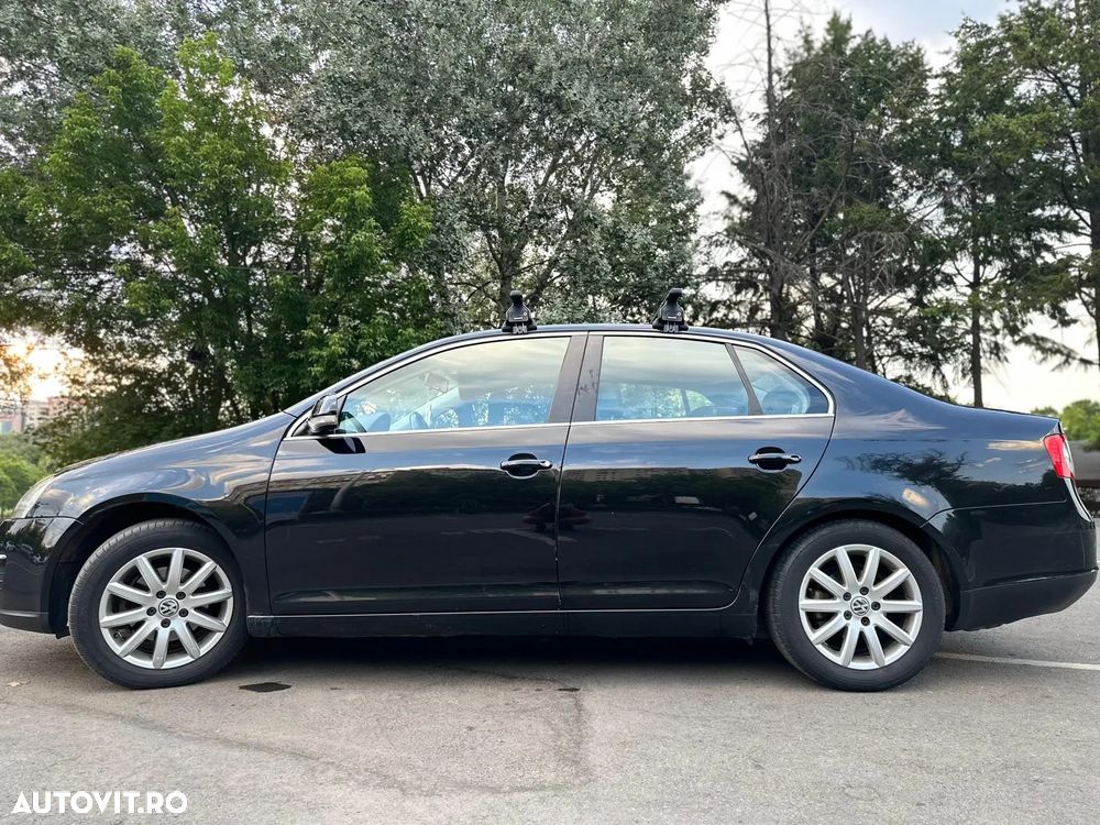 Volkswagen Jetta 1.6 Comfortline - 10