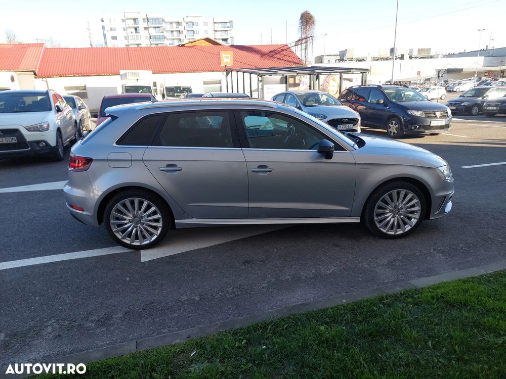 Audi A3 1.4 TFSI ack S line Sportpaket - 4