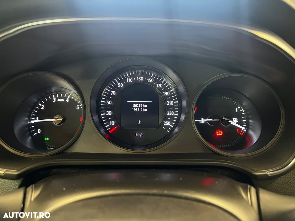 Renault Megane TCe Life - 14