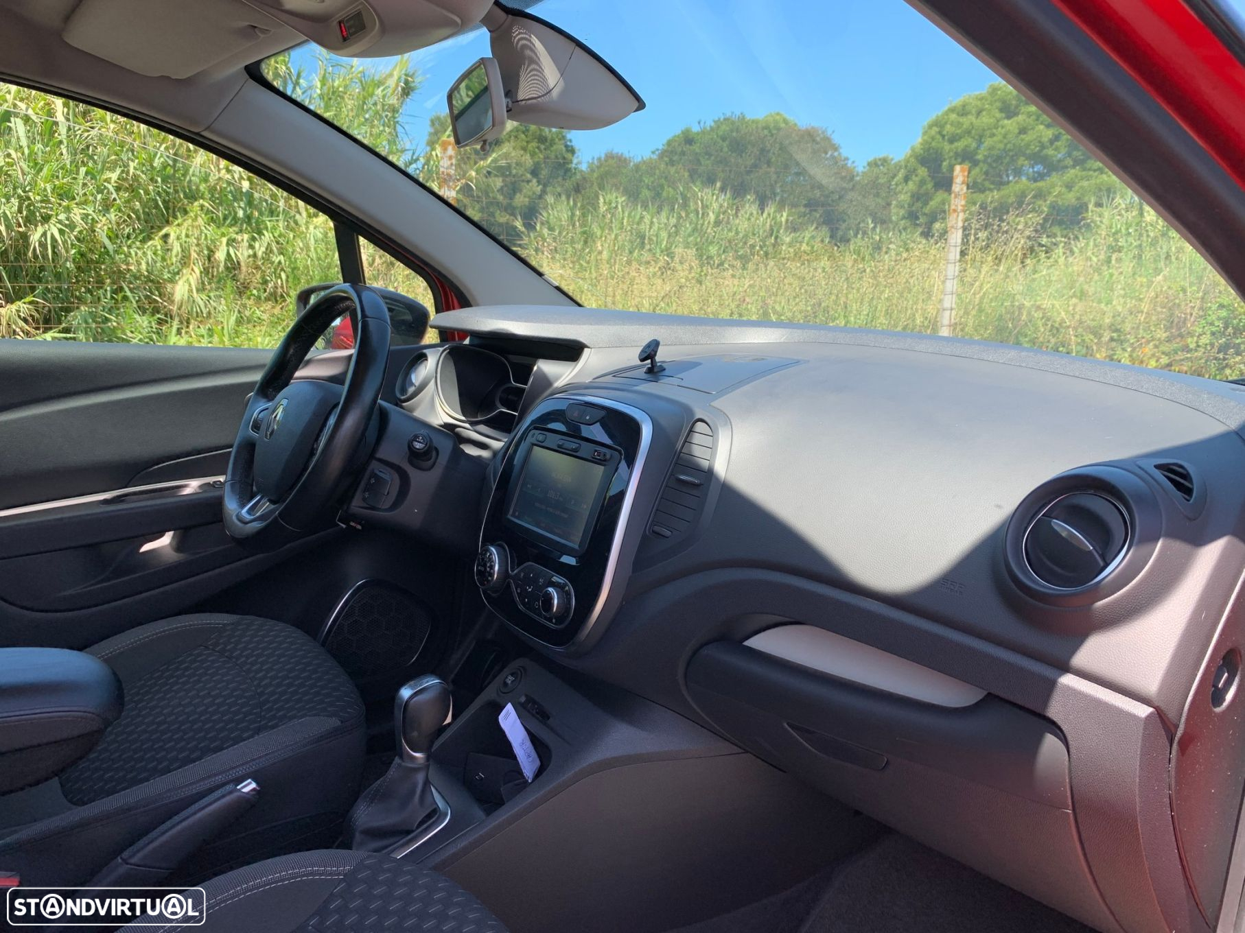 Renault Captur - 14