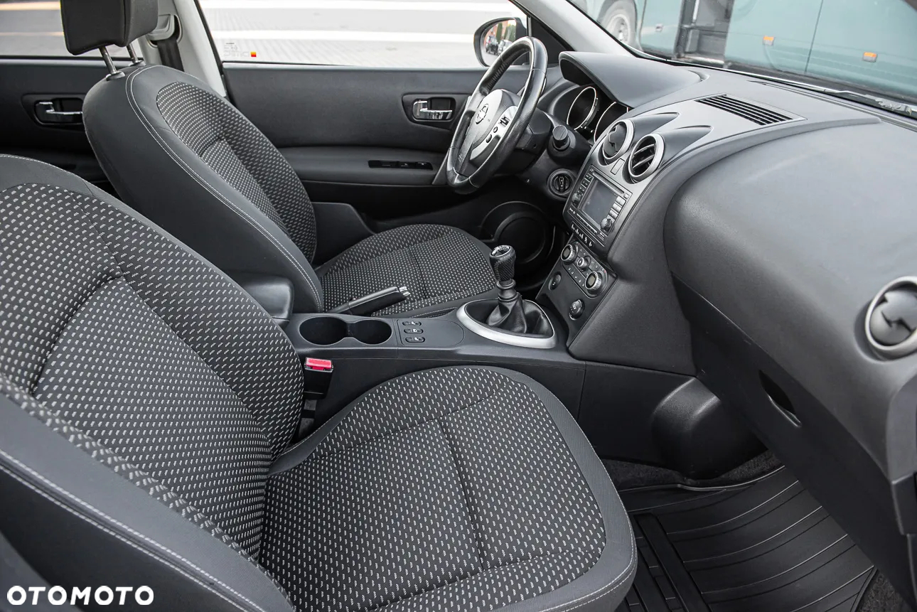 Nissan Qashqai+2 2.0 Acenta - 19