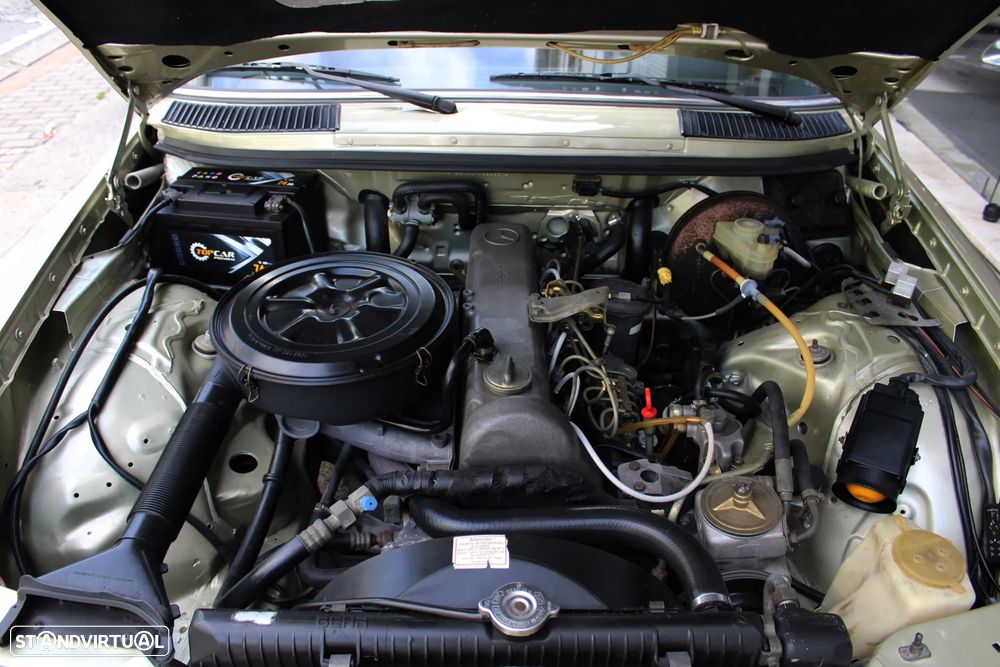 Mercedes-Benz W123 (1976-1986) 300 D - 52