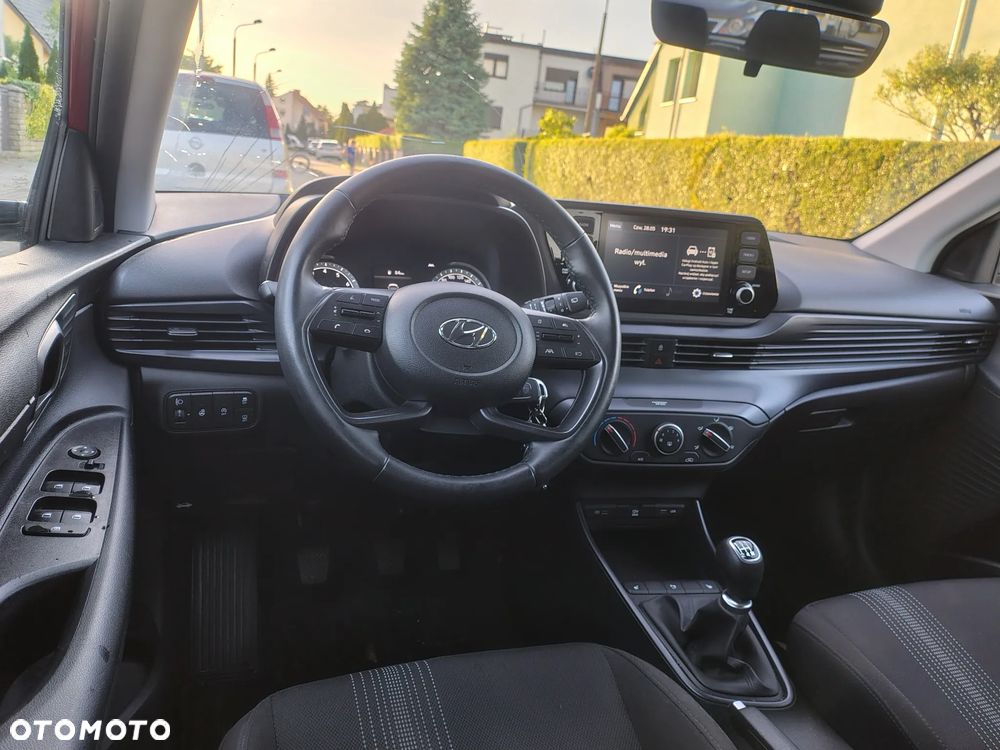 Hyundai i20 - 19
