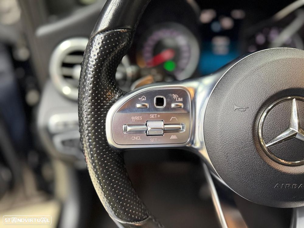 Mercedes-Benz C 220 d AMG Line - 28