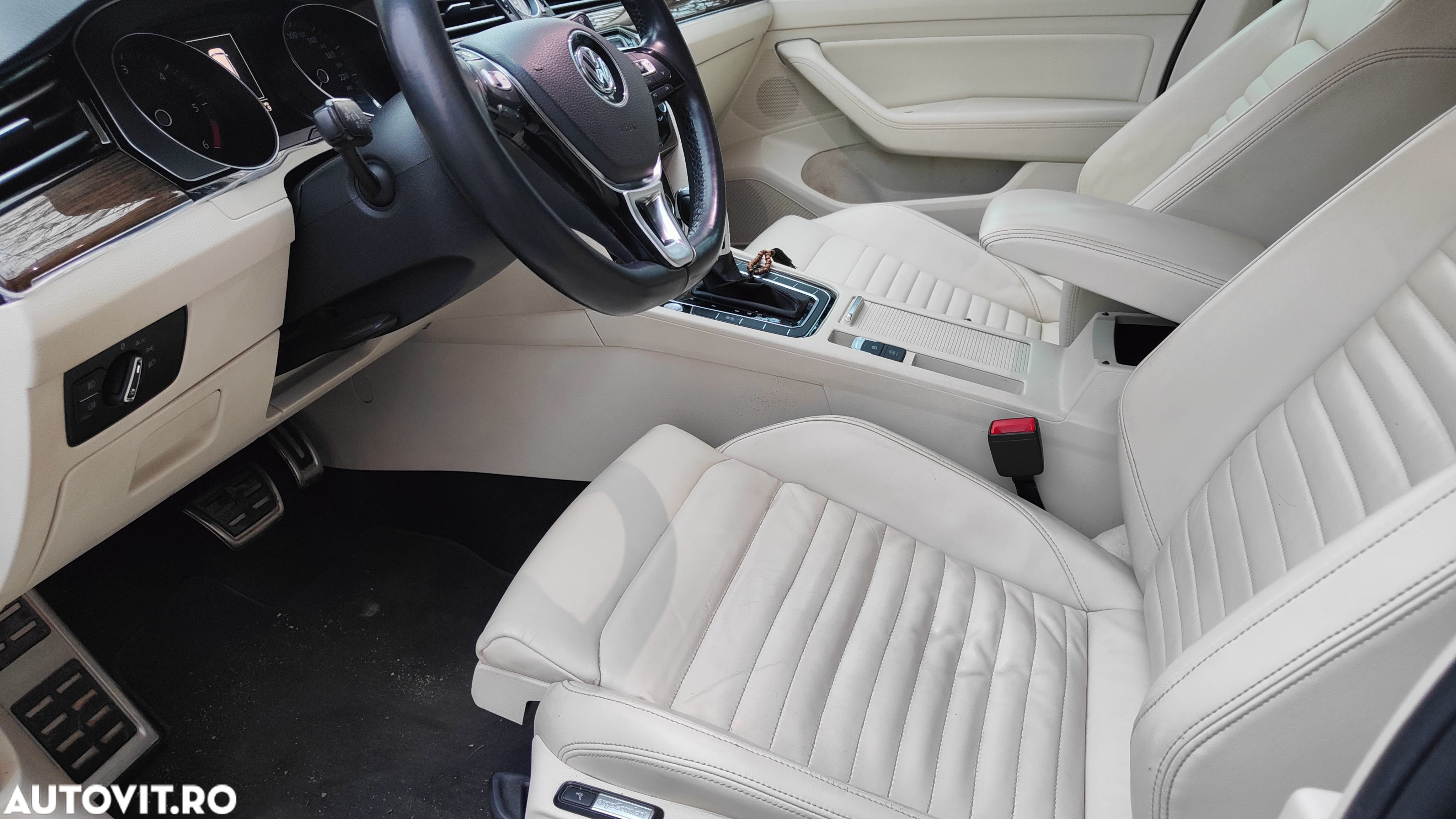 Volkswagen Passat Variant 2.0 TDI DSG Highline - 5