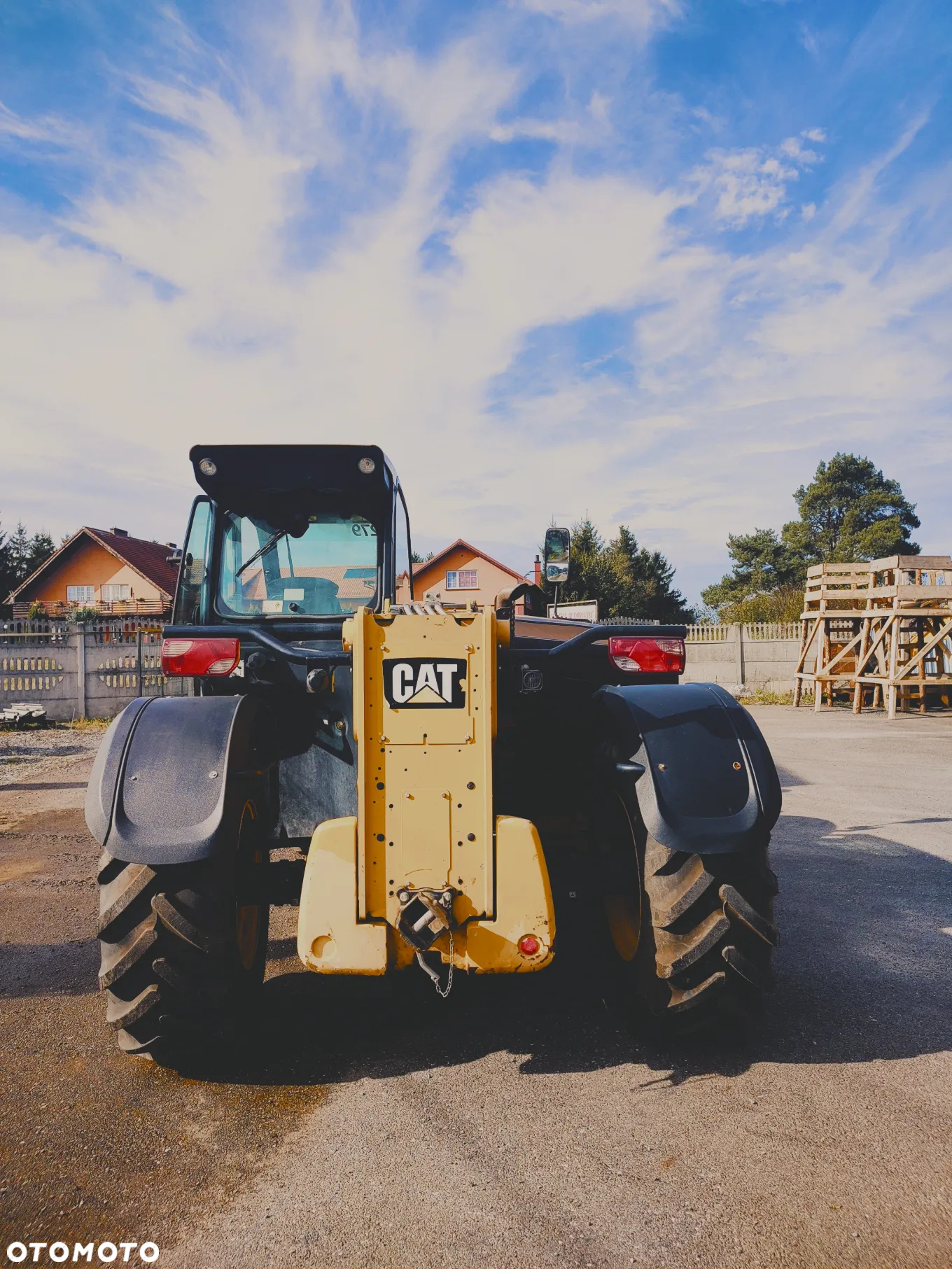 Caterpillar TH408 - 6