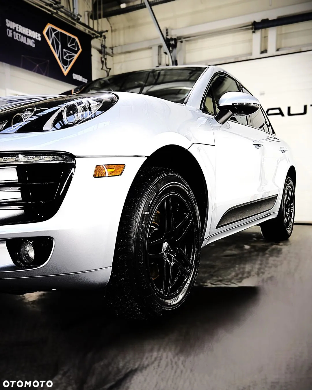 Porsche Macan Standard - 4