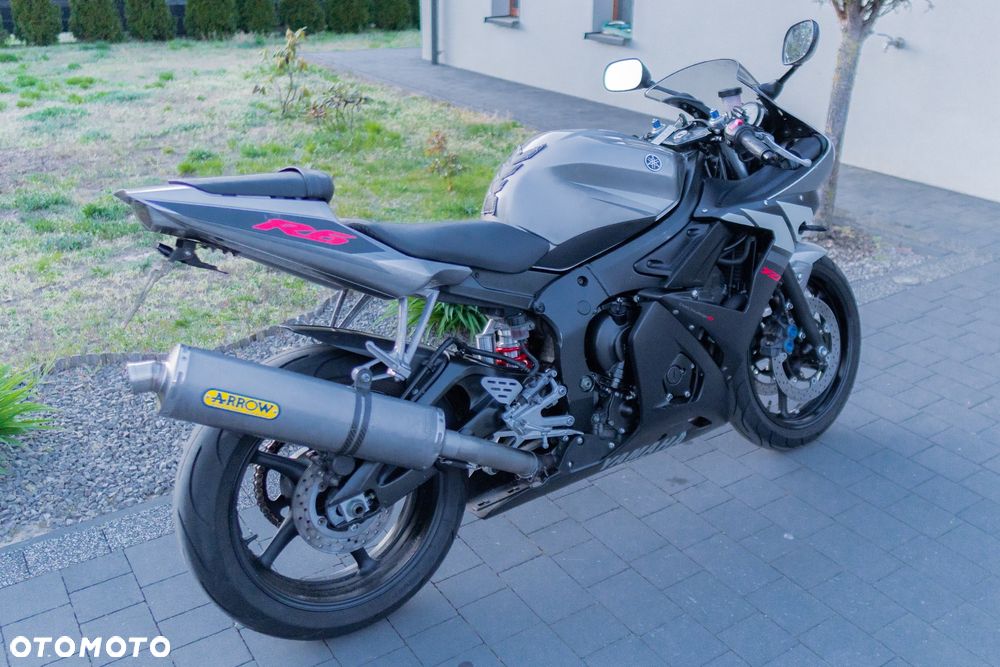 Yamaha R6 - 5