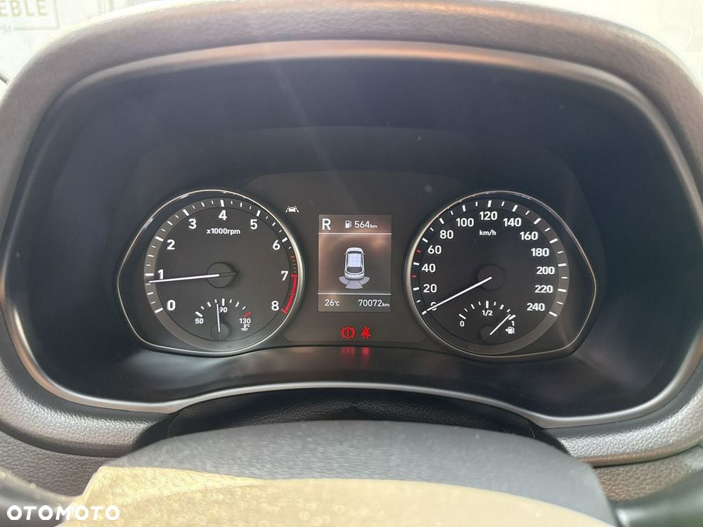 Hyundai i30 1.5 DPI Classic + - 27