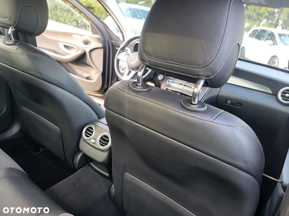 Mercedes-Benz Klasa C 220 d 9G-TRONIC - 12