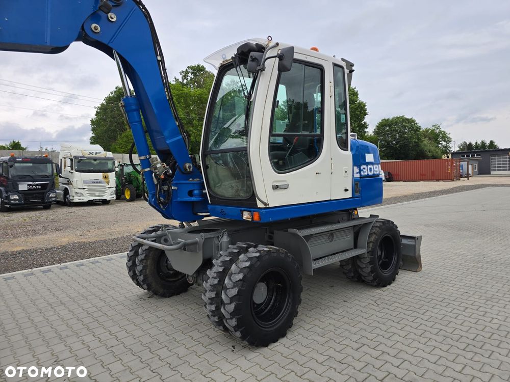 Liebherr 309 / RAMIE TRZY RAZY ŁAMANE - 9