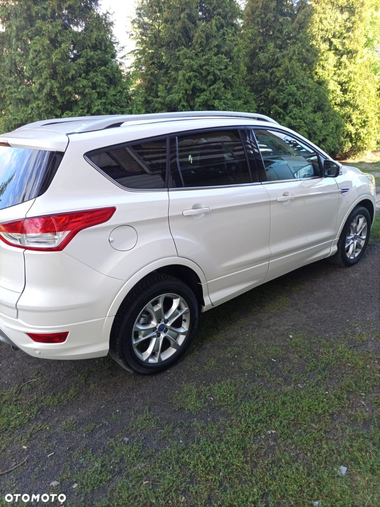 Ford Kuga - 4