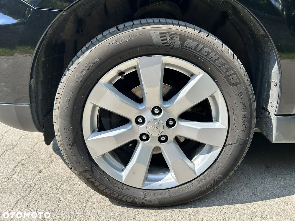 Mitsubishi Outlander 2.0 DID Intense + - 12