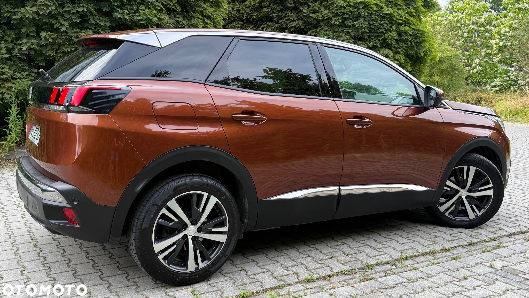 Peugeot 3008 BlueHDi 130 Stop & Start EAT8 Allure - 4