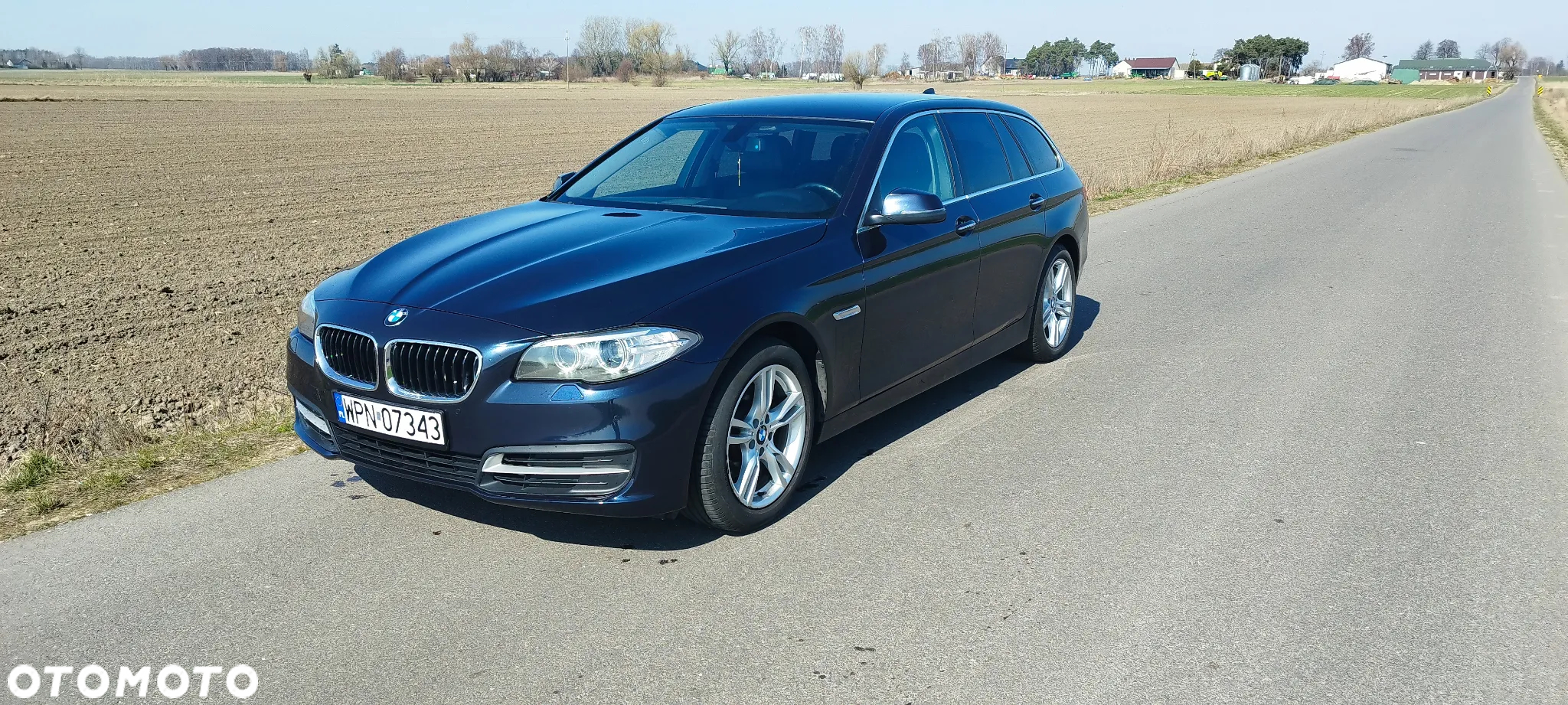 BMW Seria 5 520i Touring Luxury Line - 4