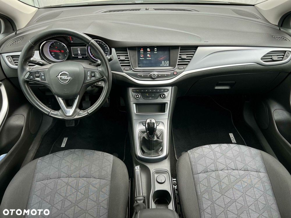 Opel Astra - 22