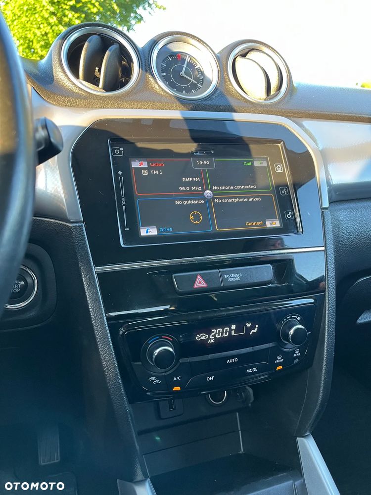 Suzuki Vitara - 26