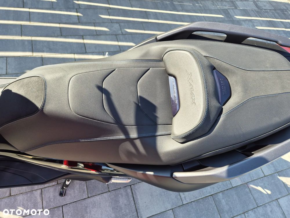 Yamaha X-max - 9