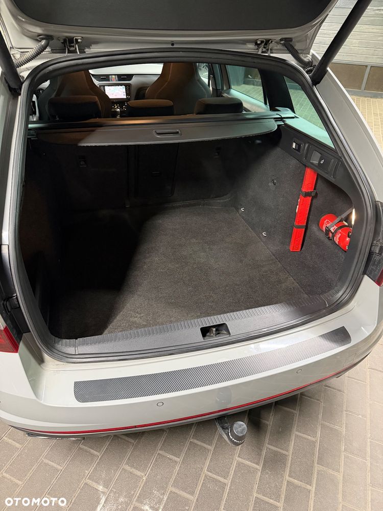 Skoda Octavia 2.0 TSI RS 245 DSG - 21