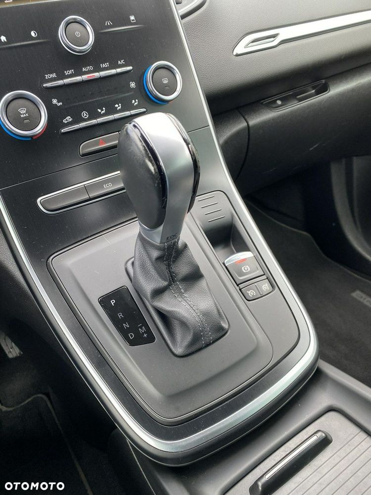 Renault Grand Scenic - 20