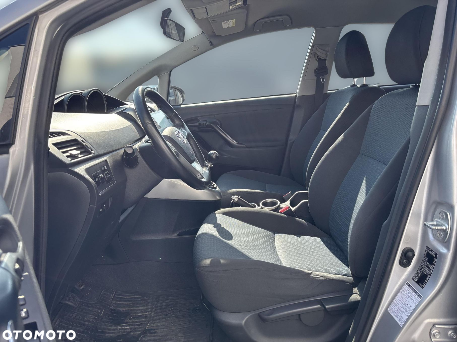 Toyota Verso 1.6 D-4D Active - 13