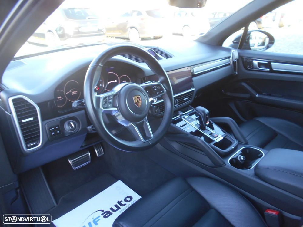 Porsche Cayenne S Platinum Edition - 9