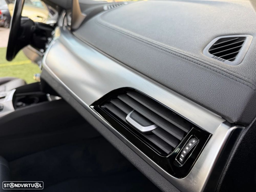 BMW 530 e iPerformance Line Luxury - 39