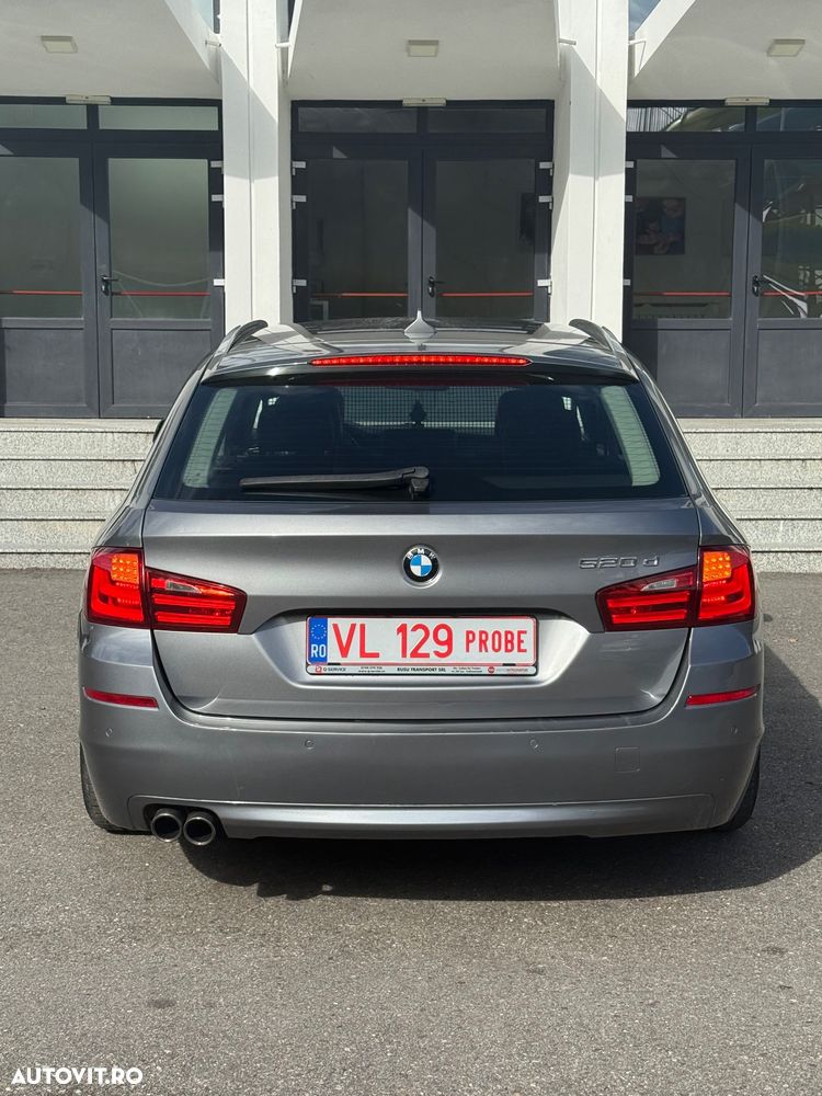 BMW Seria 5 520d Touring Sport-Aut. - 6
