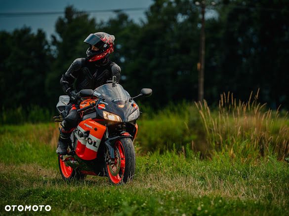 Honda CBR - 18
