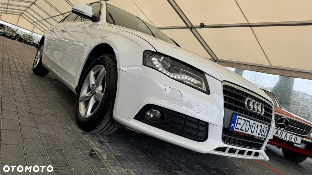 Audi A4 Limousine 2.0 TDI - 8