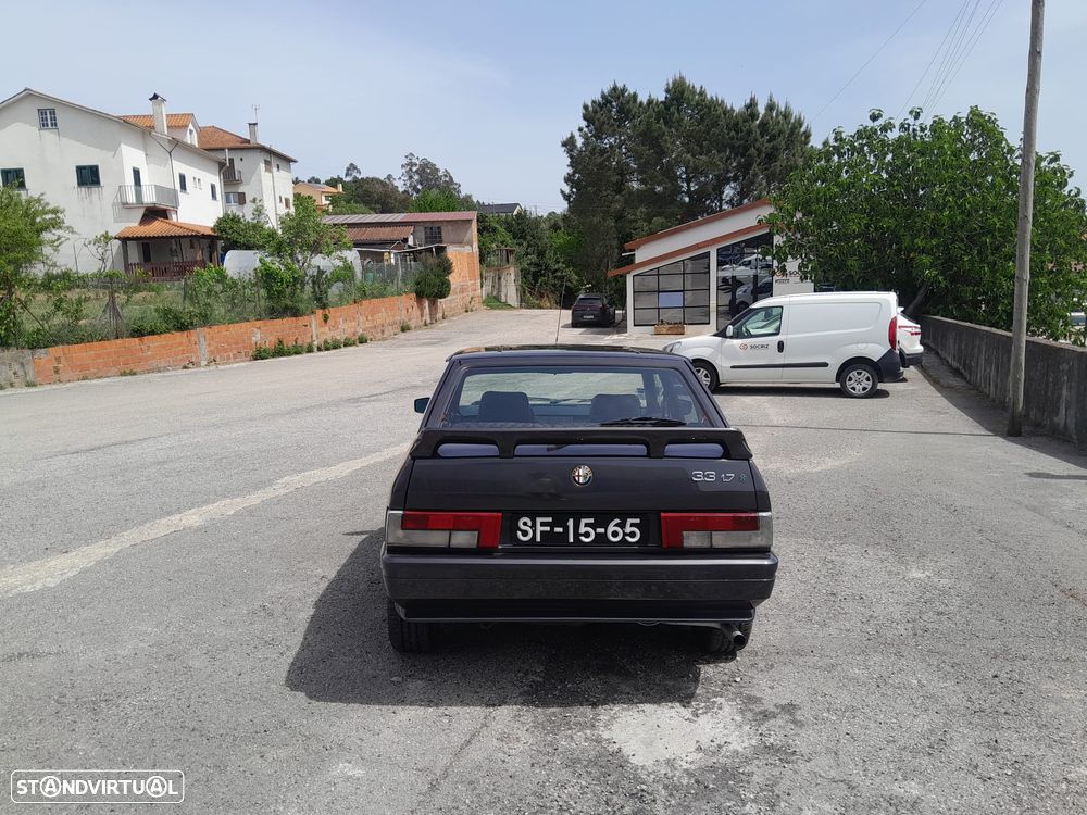 Alfa Romeo 33 1.7 - 11