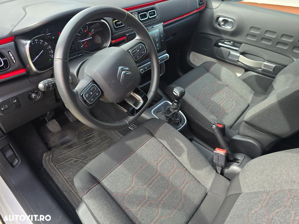 Citroën C3 Pure Tech 110 S&S SHINE - 17