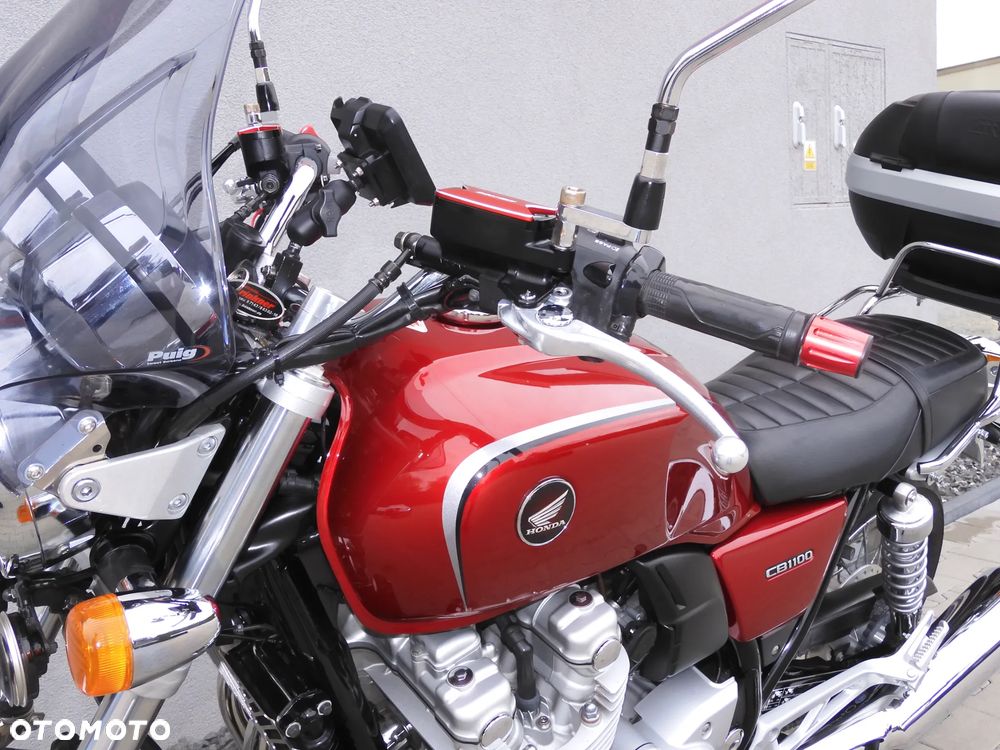 Honda CB - 22