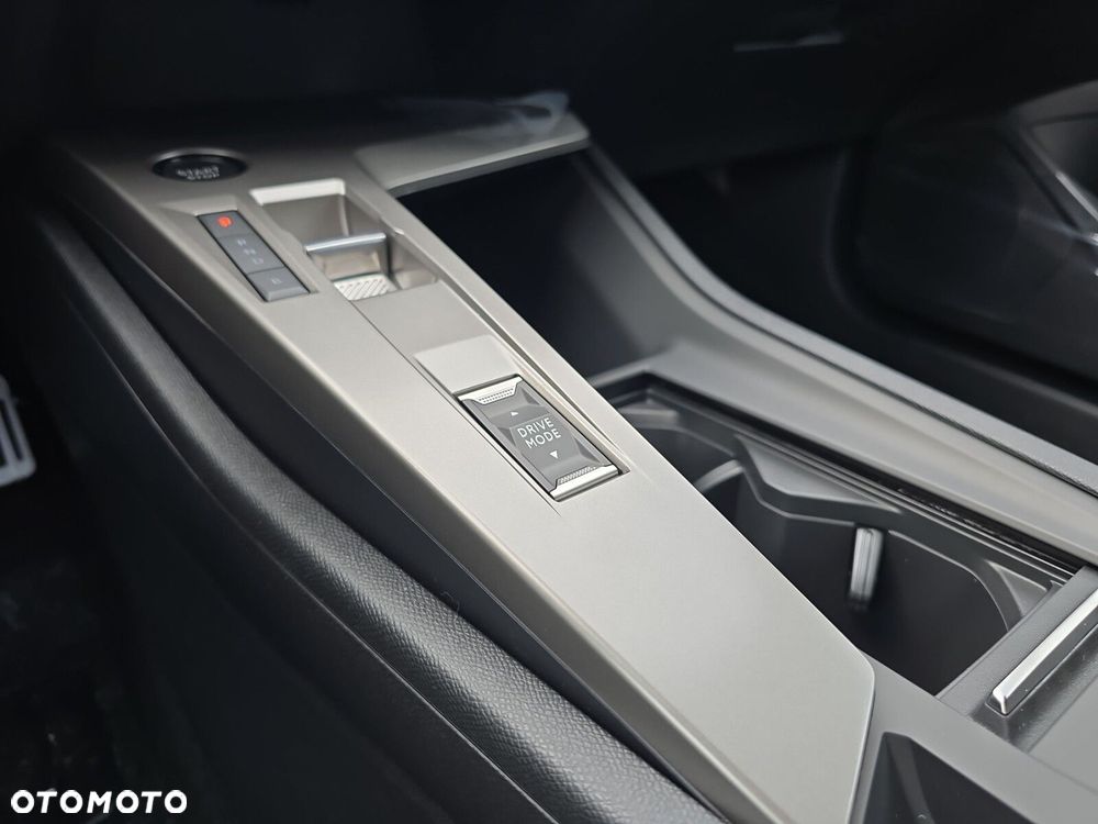 Peugeot 308 1.6 Hybrid PHEV GT E-DCS7 - 16