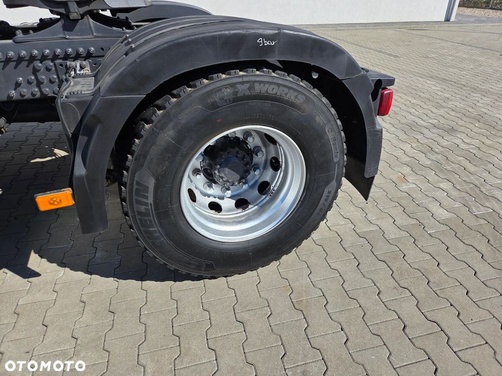 Volvo FH 460/ 430Tkm/ HYDRAULIKA/ 4 PODUSZKI TYŁ/ LEKKA 7583kg Brutto - 7