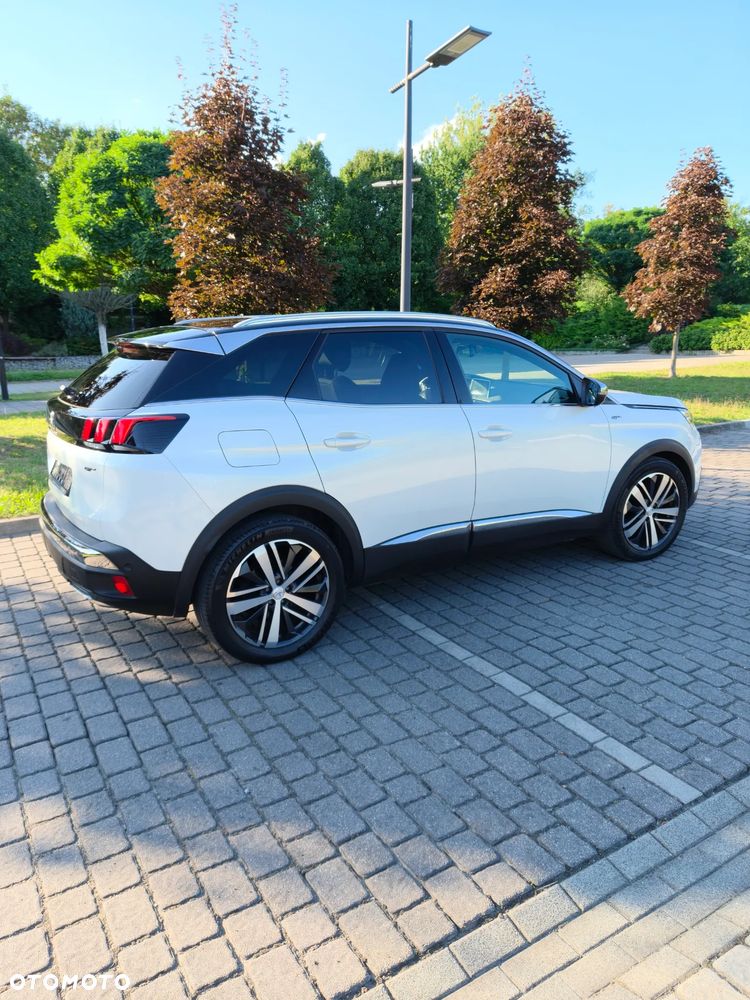 Peugeot 3008 - 13