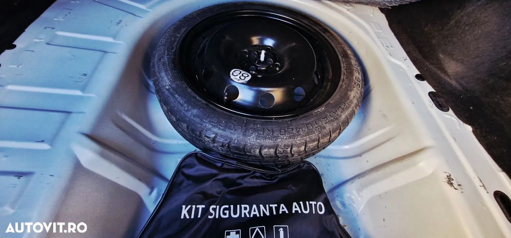 Dacia Logan 1.5 Blue dCi Laureate - 23