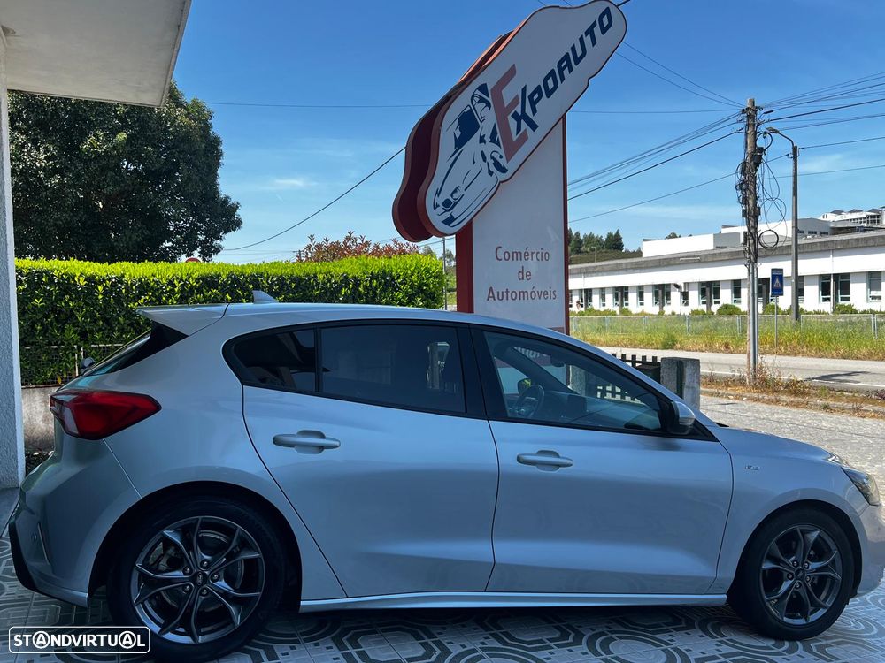 Ford Focus 1.0 EcoBoost MHEV ST-Line X Aut. - 29