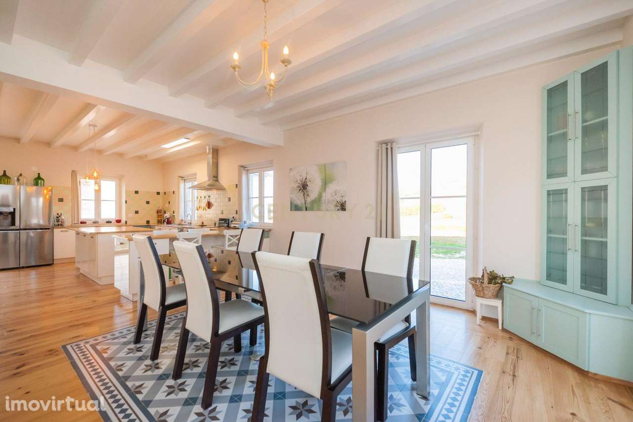 Moradia Senhorial   | Sapataria - Grande imagem: 5/18