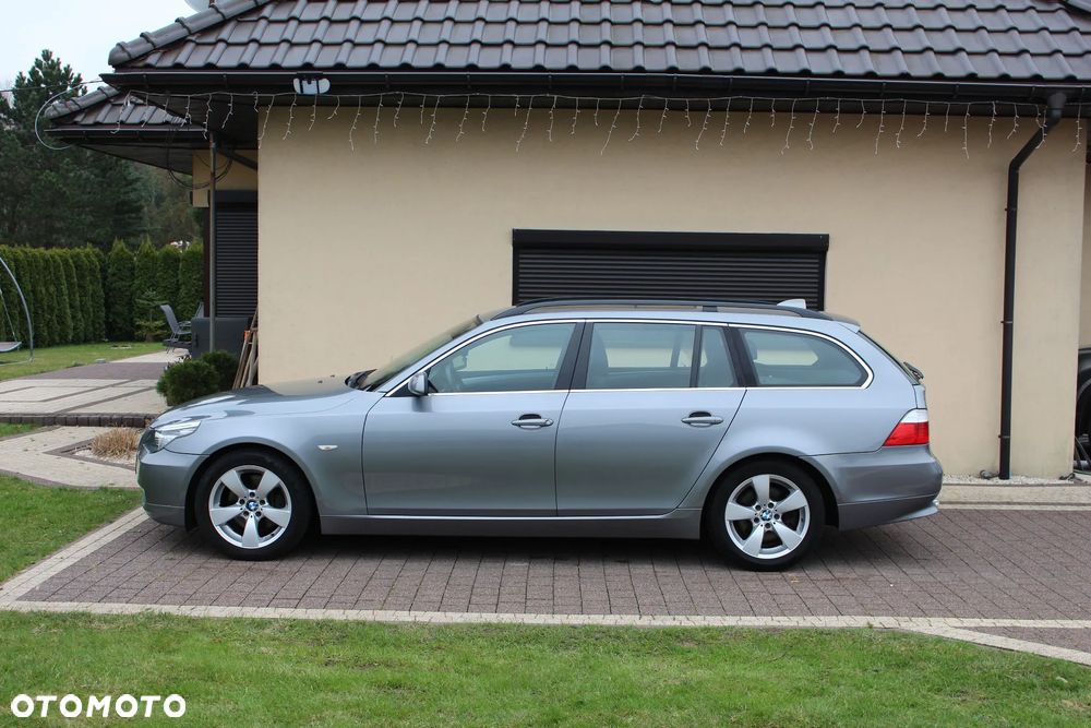 BMW Seria 5 523i Edition Exclusive - 3