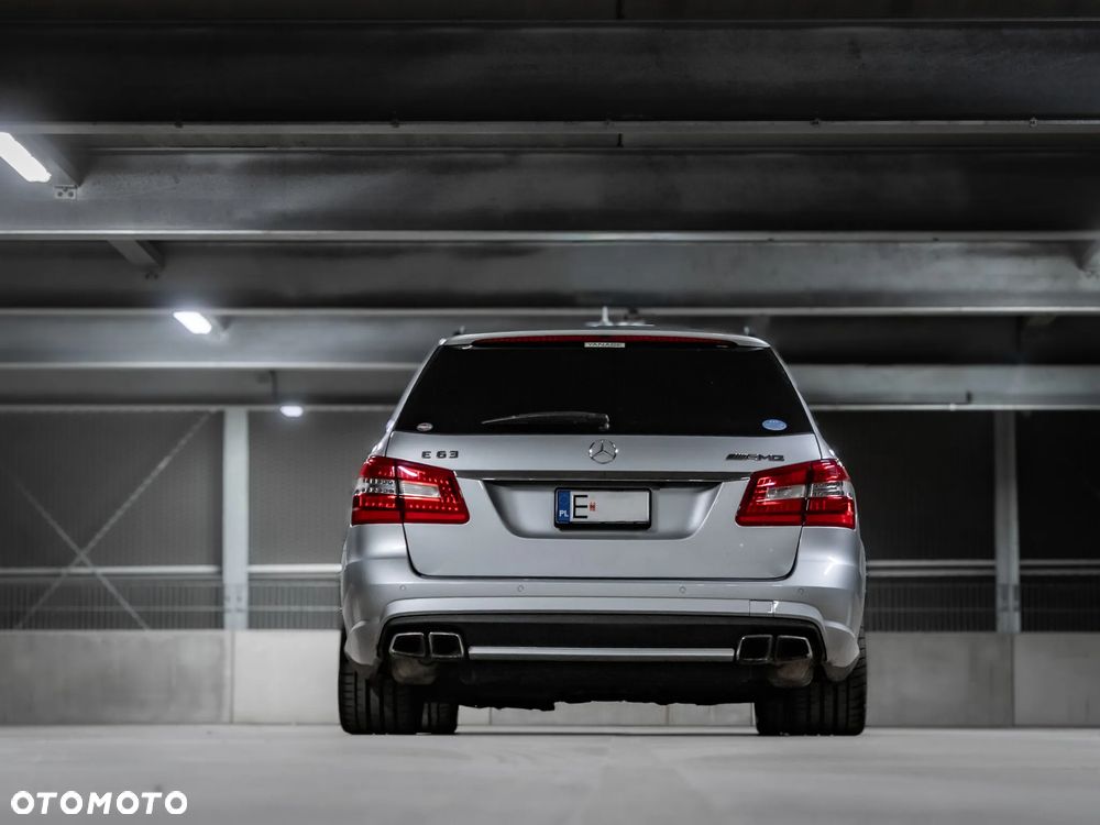 Mercedes-Benz Klasa E 63 AMG AMG Speedshift 7G-MCT - 6