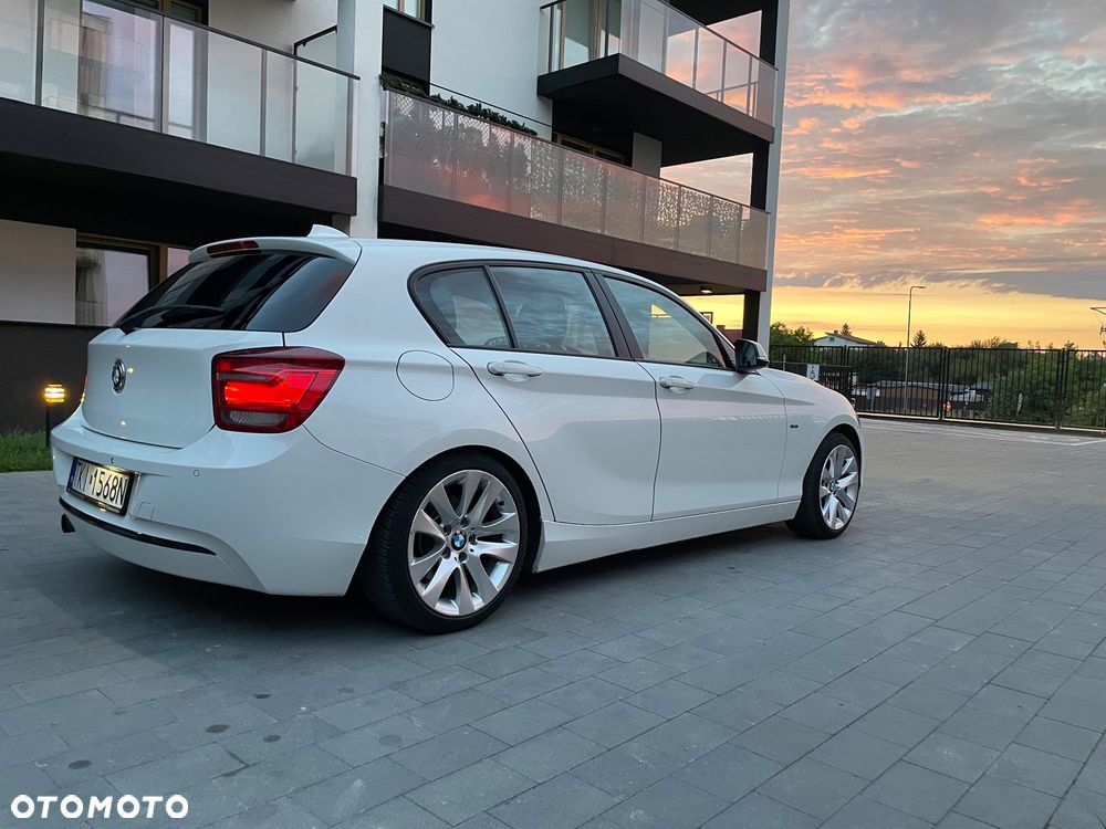 BMW Seria 1 118i Sport Line - 21