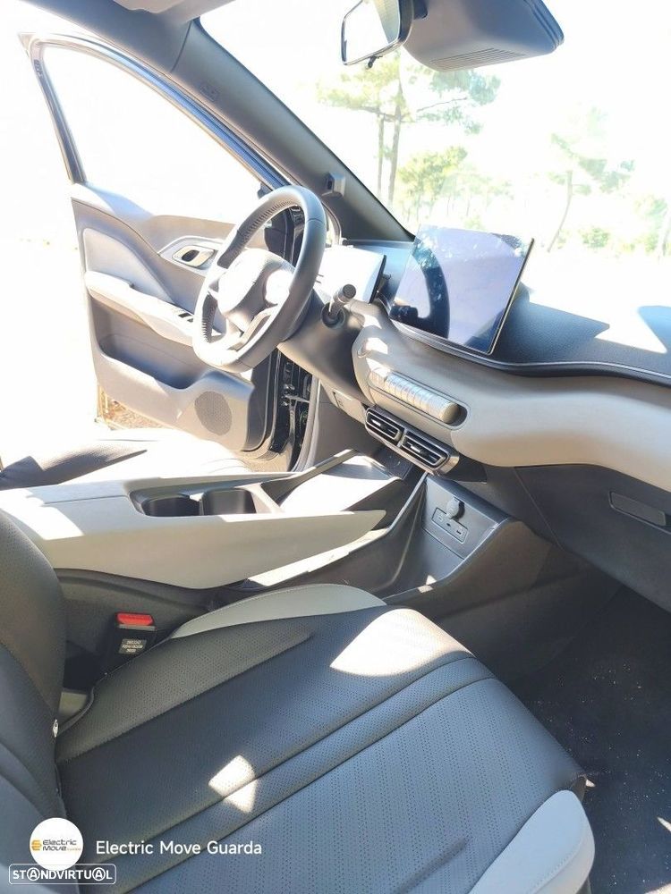 BYD Dolphin Surf 43.2 kWh Boost - 11
