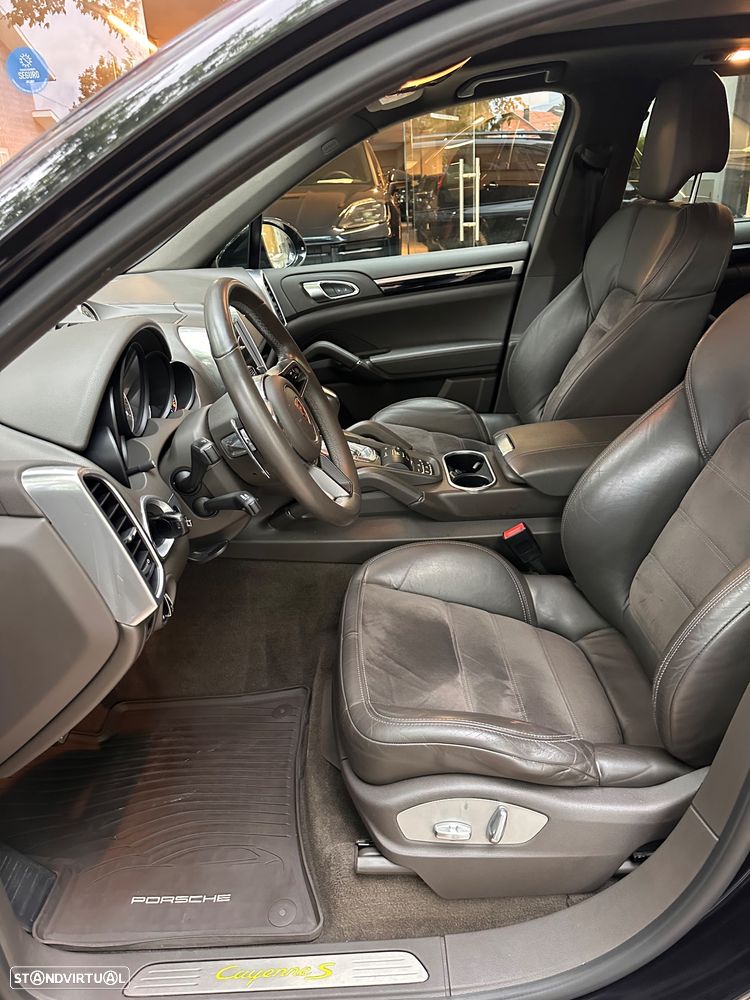 Porsche Cayenne S E-Hybrid Platinum Edition - 13