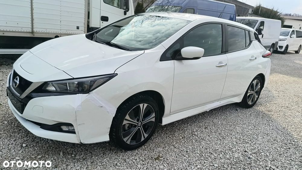 Nissan Leaf - 11