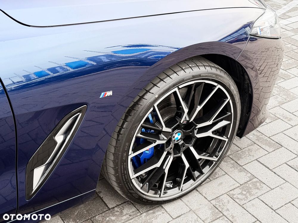 BMW Seria 8 M850i xDrive - 12