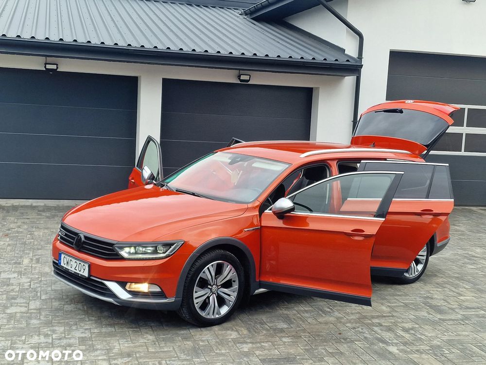 Volkswagen Passat - 4